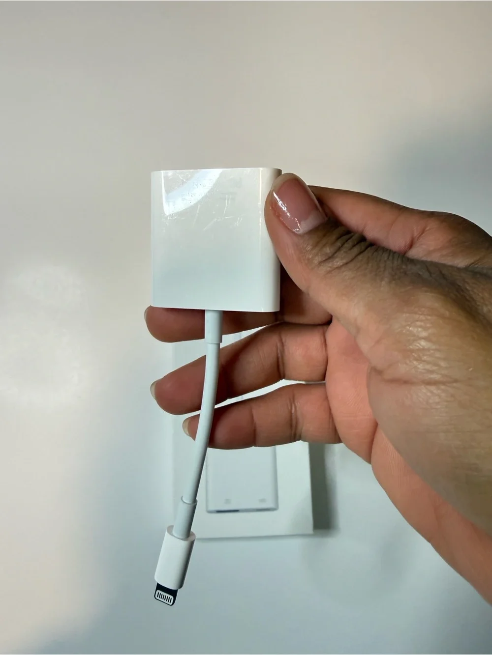 Apple White Lightning to USB Camera Adapter with USB Port